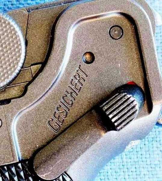 Umarex P-O8 CO2 BB pistol safety