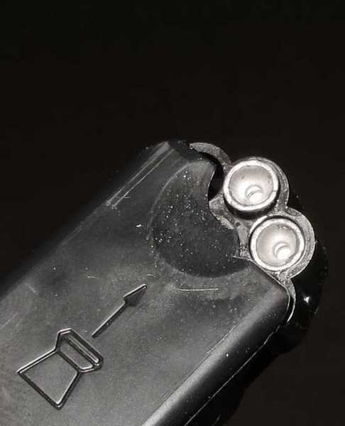 Gamo P25 air pistol clip closeup