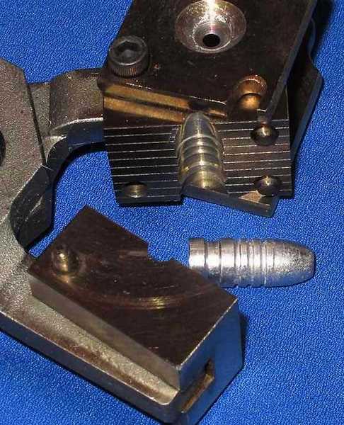 Hoch mold with bullet