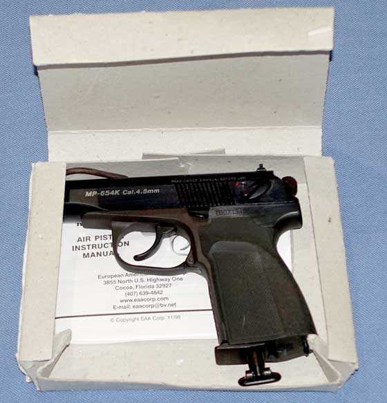 Makarov BB pistol in box