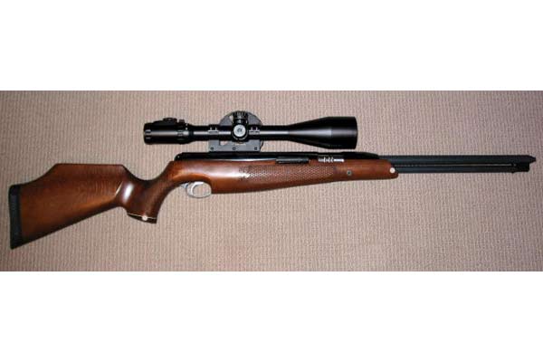 TX200 MKIII .177 RH Beech, Leapers Accushot 6-24x56 SWAT (30mm) w/ Leapers High Mount & Leapers 100mm Side Wheel