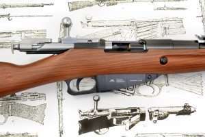 The Mosin-Nagant bolt action is copied with considerable detail for the Gletcher airgun.