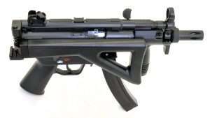 A folding shoulder stock is one thing you can't get on the .22 caliber MP5 models, which makes this .177 caliber MP5 K-PDW even more desirable.