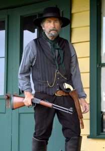 The Walther has a shorter 18.9 inch barrel, is slightly longer at 39.2 inches and weighs 6 pounds 3 ounces.