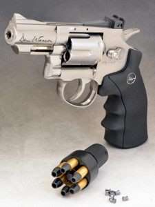 Available in both BB and pellet models, the pellet model uses cartridges with threaded bullets that are removed to insert the pellet inside the cartridge. The Dan Wesson is the only snub nose pellet revolver on the market. It comes with six rounds and a speed loader.