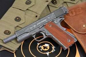 At 21 feet the new John Wayne signature 1911A1 kept 15 shots inside the 9, 10 and X rings with a best 5 rounds at 0.5 inches in the X at 2 o’clock.