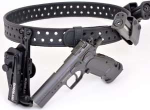 The .177 caliber Tanfoglio has all of the features used on the 9mm competition model, approximately the same weight and balance and competition style SAO trigger design. Note the depth of the slide which runs inside the frame rails rather than outside like a Colt 1911.