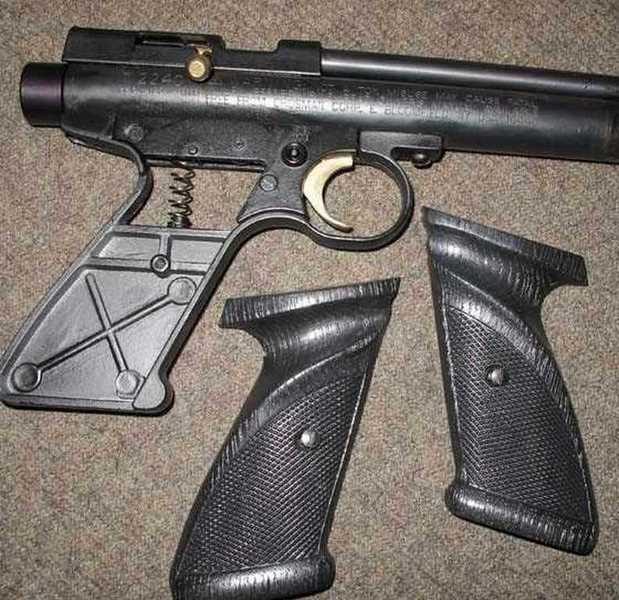 Crosman 2240 air pistol remove grips