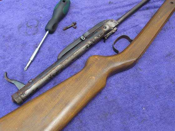 Diana 23 stock off