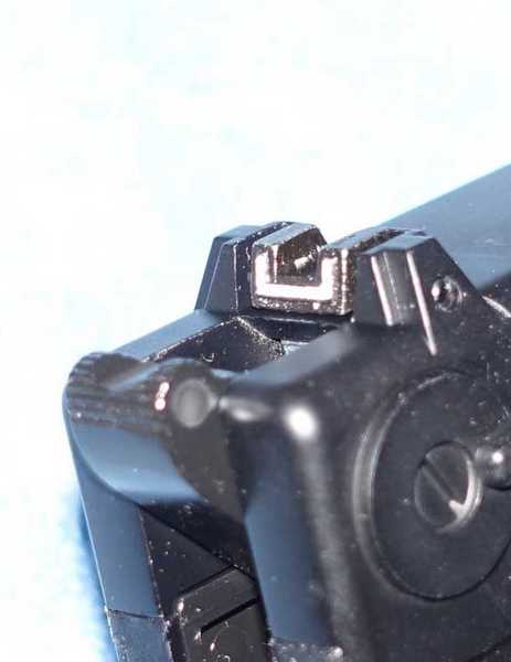 Air Venturi M22 pistol rear sight