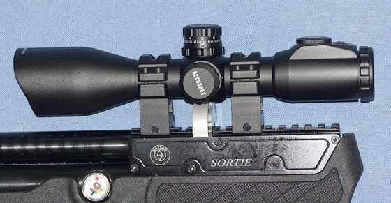 UTG scope and mounts