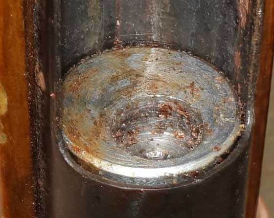 B3 breech seal cavity