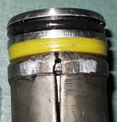 BSA Super Meteor piston seal broken