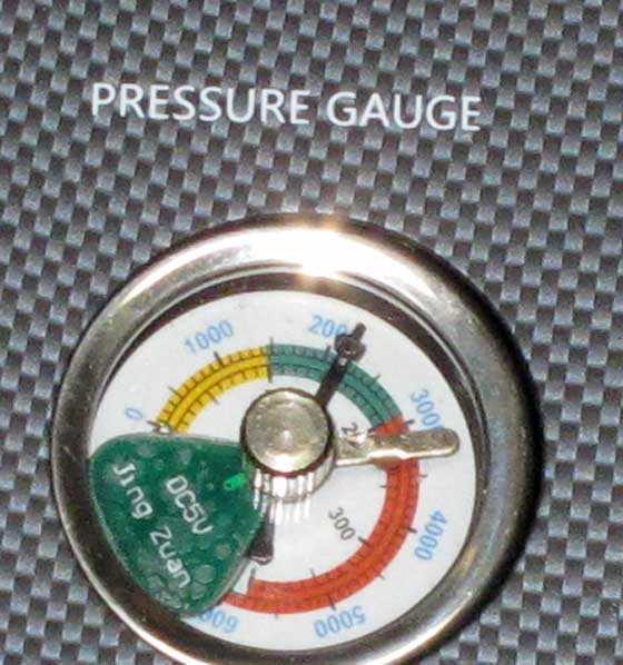 Nomad II compressor gauge
