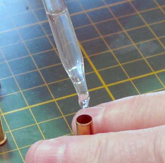 acetone drop
