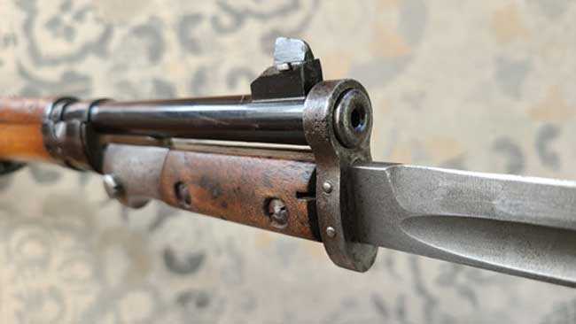 Vz 35 rifle mounted bayonet