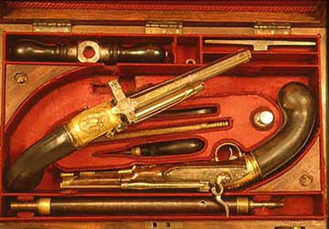 Cantarini cased pistols