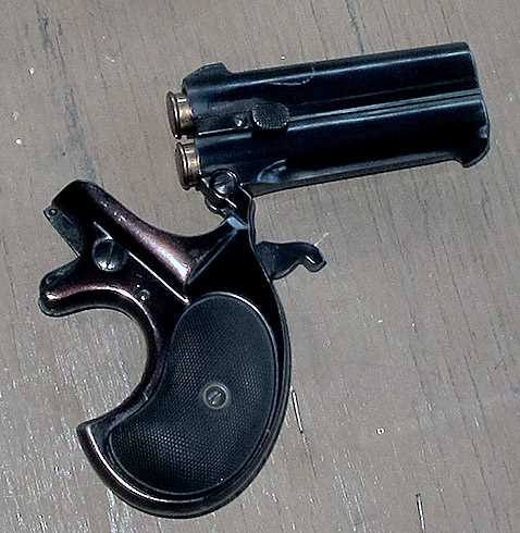 Remington derringer extraction