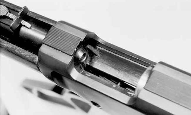 ELG 10 breech