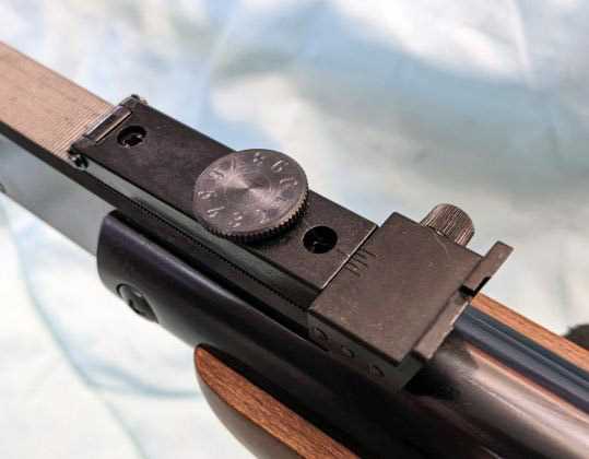 Diana 35 rear sight