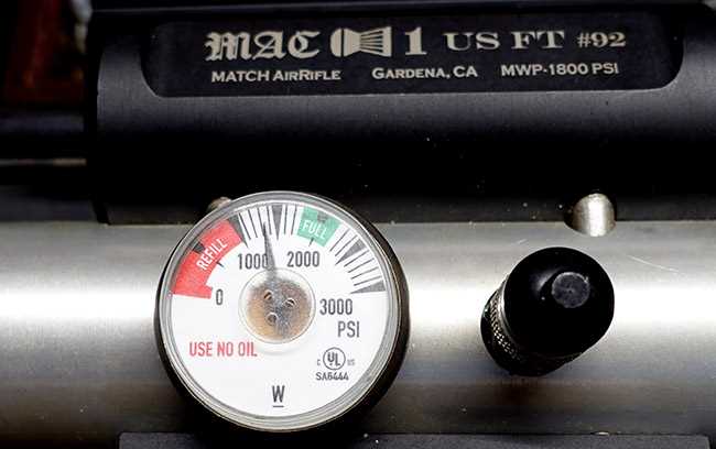 USFT fill port and gauge