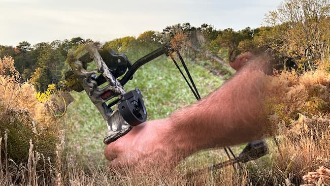 PSE Uprising Compound Bow, ready, aim, release!