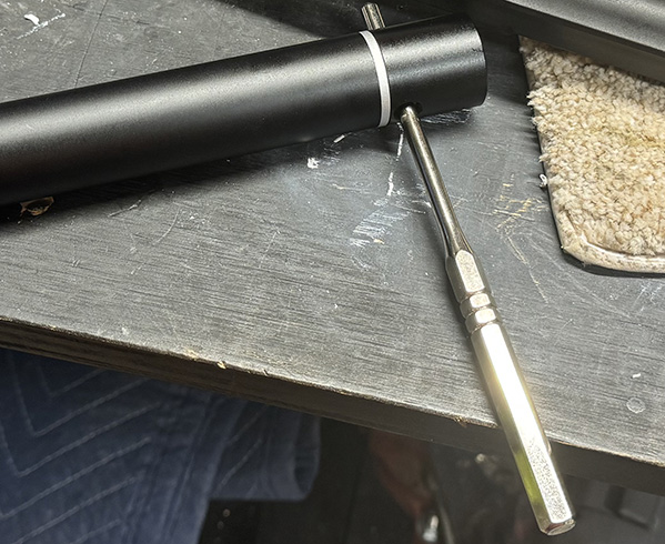 Notos fill port removal tool