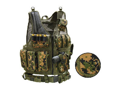 UTG Airsoft Deluxe Tactical Vest Digital, Woodland Digital Camo