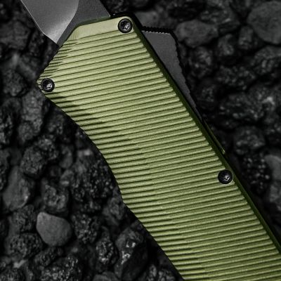 Textured Handle