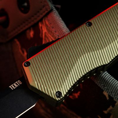 Textured Handle