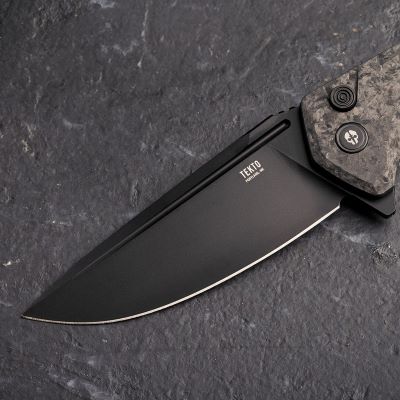 Oversized Blade
