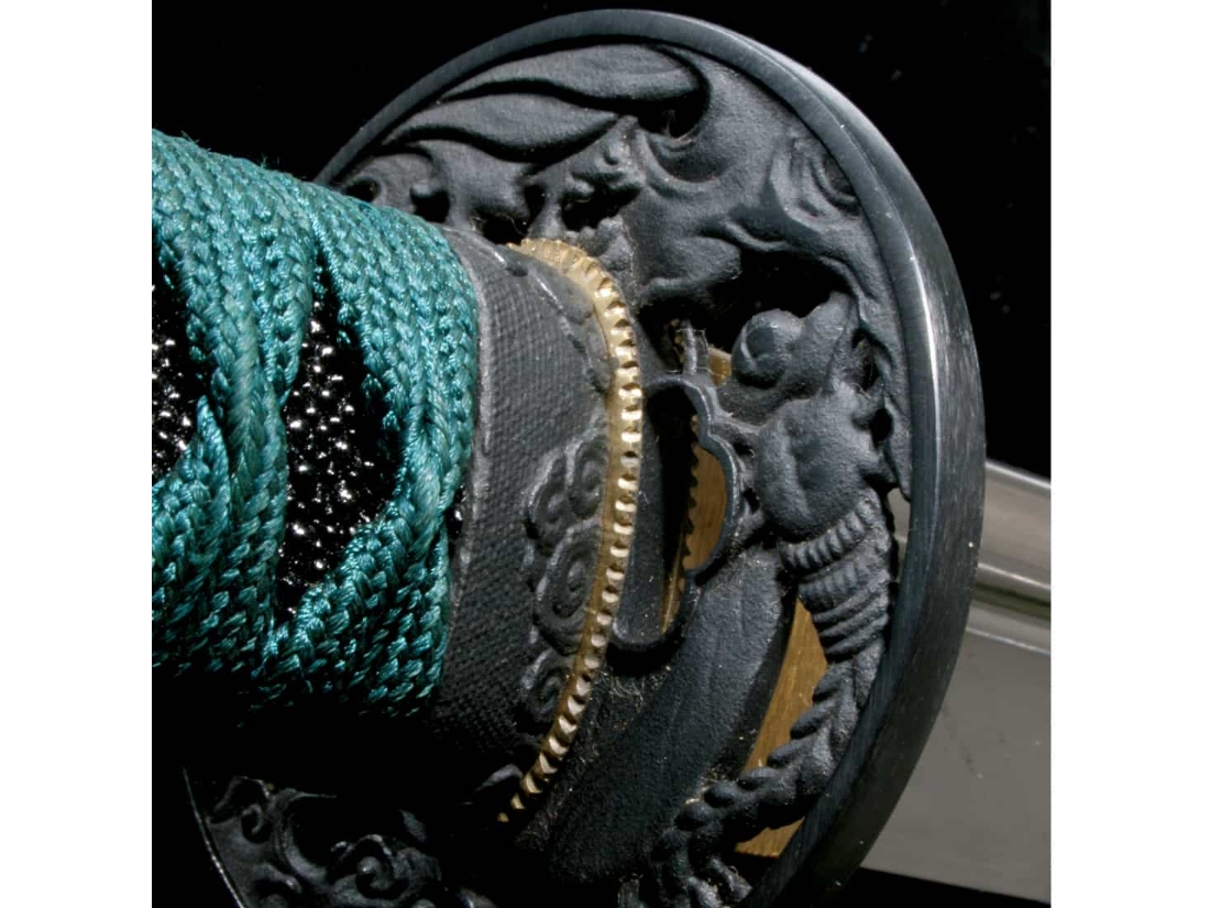 Cold Steel Dragon, Image 2
