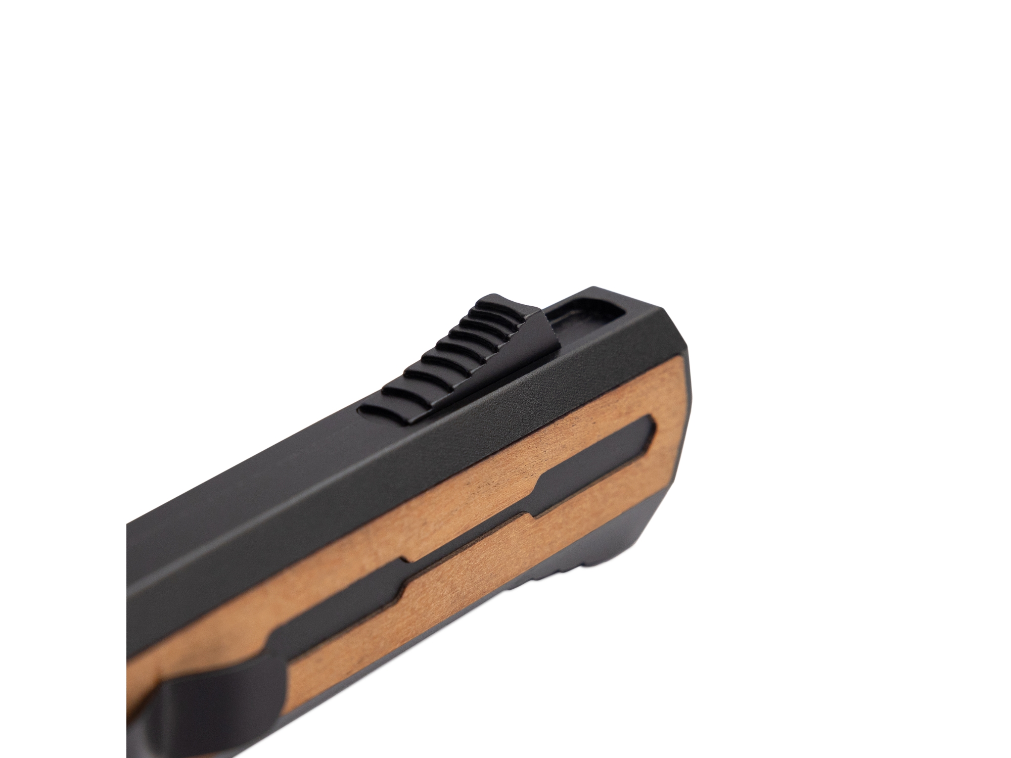 Tekto A7 Zastava, Image 5