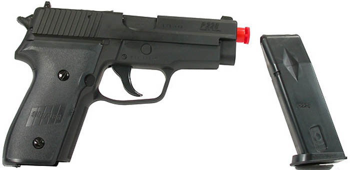 SIG Sauer P228, Image 2