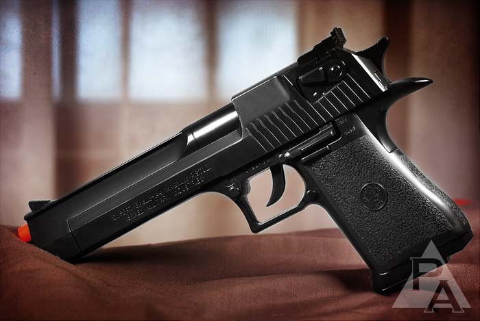 Desert Eagle .44, Image 2