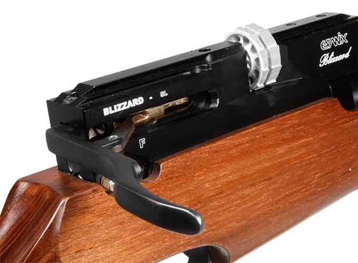 Evanix Blizzard S10, Image 7