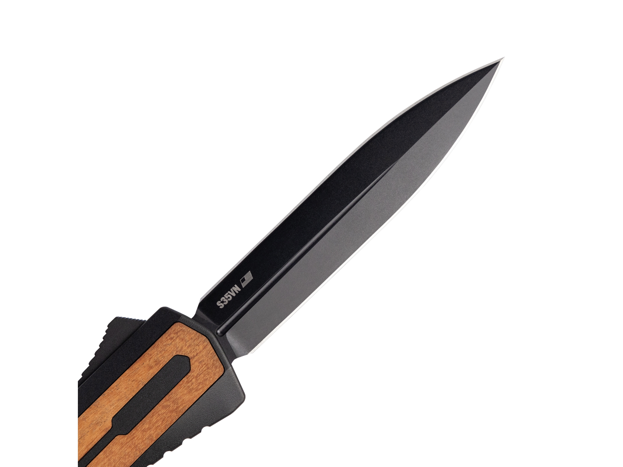 Tekto A7 Zastava, Image 3